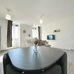 Apartament T2 Urbain Proche Du Centre-ville De Lyon